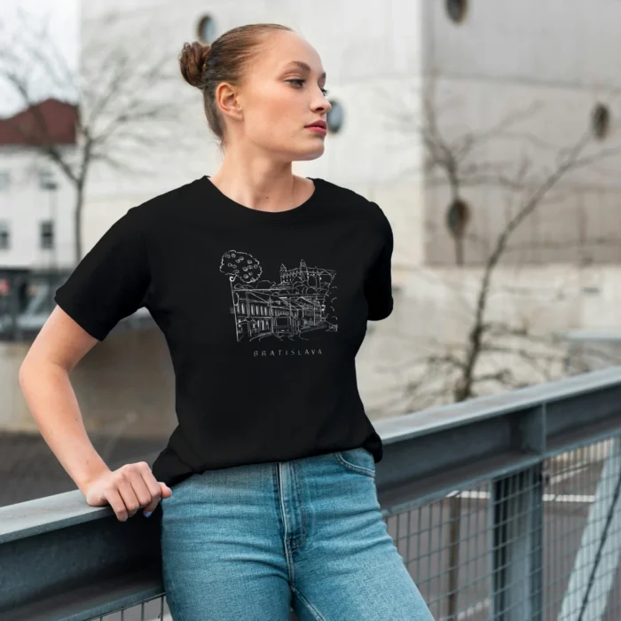 čierne dámske tričko s motívom Bratislava